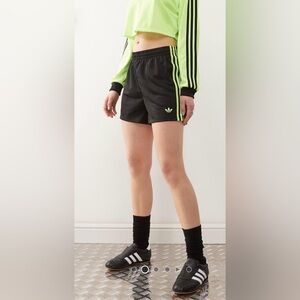 adidas originals black/signal green jacquard stripe shorts